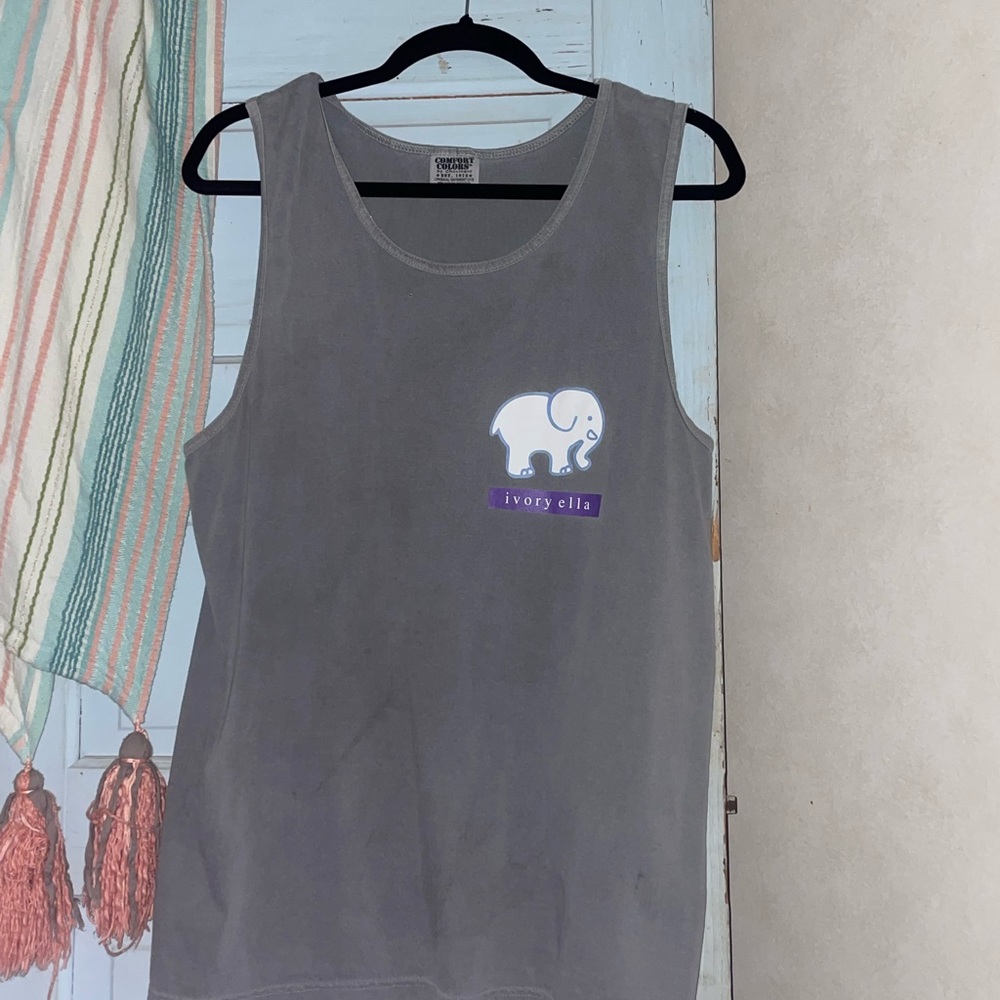 Ivory Ella women’s medium tank top